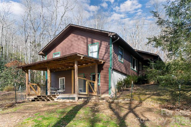 19 Forge Drive, Mills River, NC 28759