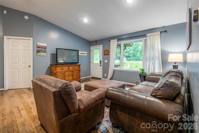 19 Forge Drive, Mills River, NC 28759