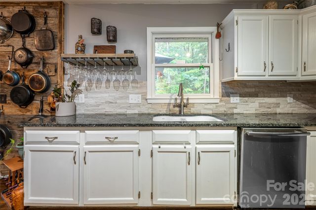 19 Forge Drive, Mills River, NC 28759