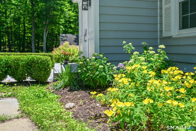 28 Rock Cut Road, Bridgewater, CT 06752