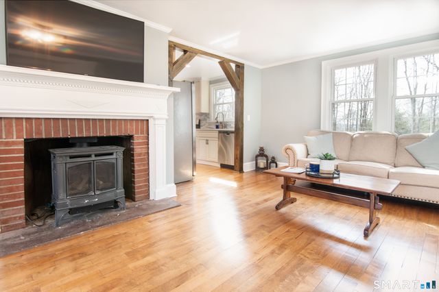 28 Rock Cut Road, Bridgewater, CT 06752