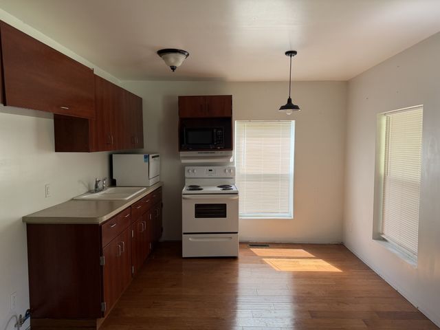118 Donald Dr, Red Boiling Springs, TN 37150