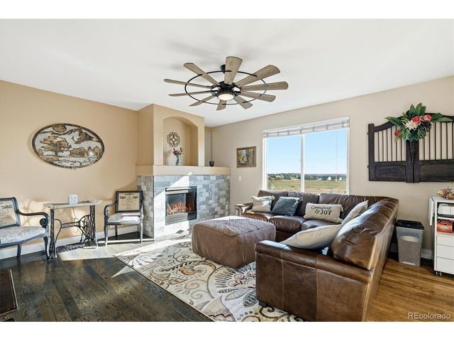 11722 Kearney Way, Thornton, CO 80233