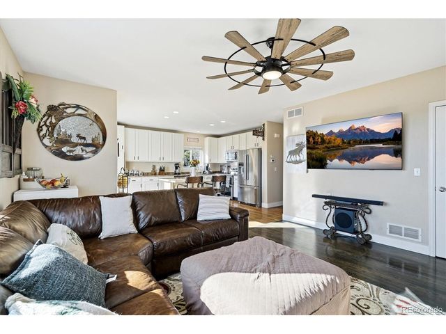 11722 Kearney Way, Thornton, CO 80233