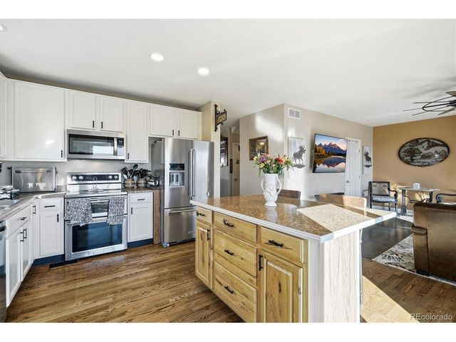 11722 Kearney Way, Thornton, CO 80233