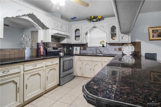 1211 W 23rd Place, Mission, TX 78574