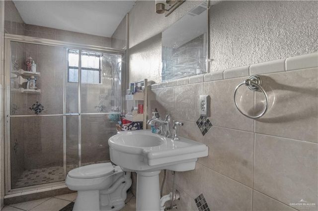 1211 W 23rd Place, Mission, TX 78574