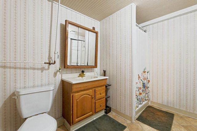 2017 S Pershing St, Wichita, KS 67218