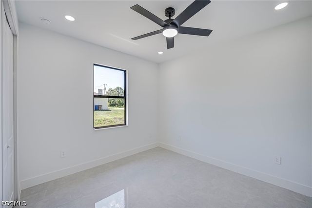 3500 33rd ST SW, Lehigh Acres, FL 33976