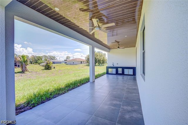 3500 33rd ST SW, Lehigh Acres, FL 33976