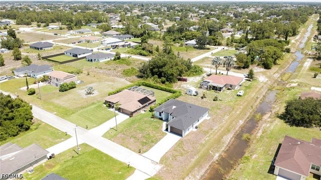 3500 33rd ST SW, Lehigh Acres, FL 33976