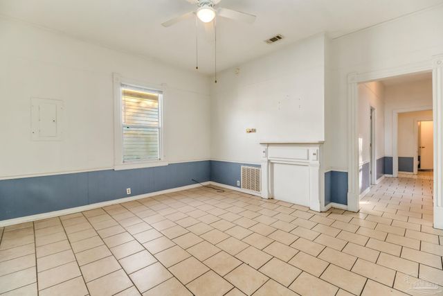 812 N D St, Pensacola, FL 32501