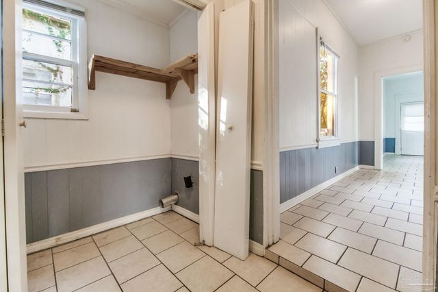 812 N D St, Pensacola, FL 32501