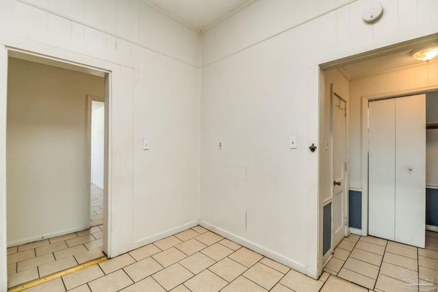 812 N D St, Pensacola, FL 32501