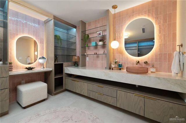 1808 S Middleton Street, Edinburg, TX 78539