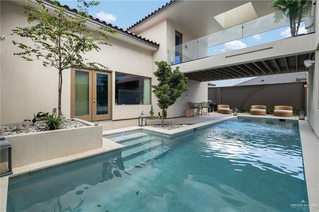 1808 S Middleton Street, Edinburg, TX 78539