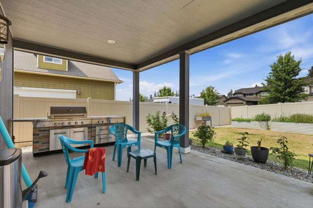 1407 S Khinda Ct, Spokane Valley, WA 99212