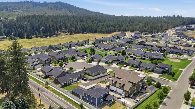 1407 S Khinda Ct, Spokane Valley, WA 99212