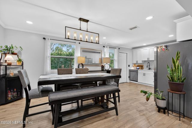 6258 ALEXON Drive, Jacksonville, FL 32210