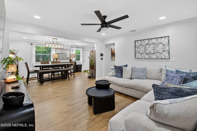 6258 ALEXON Drive, Jacksonville, FL 32210