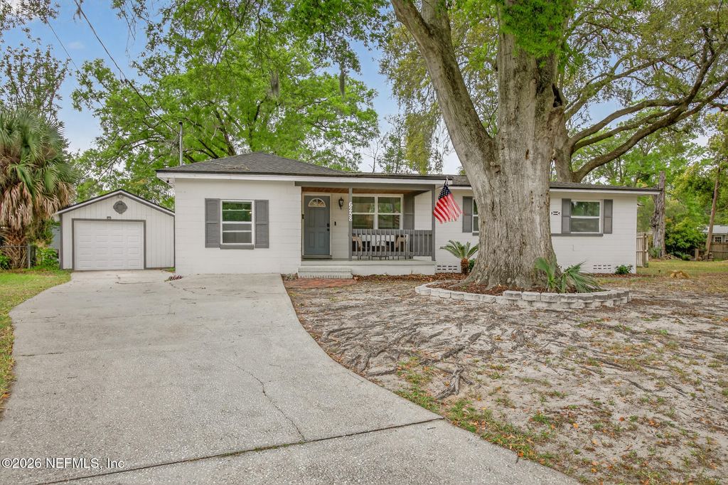 6258 ALEXON Drive, Jacksonville, FL 32210