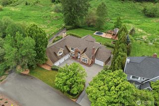 4511 238th Place SE, Sammamish, WA 98029