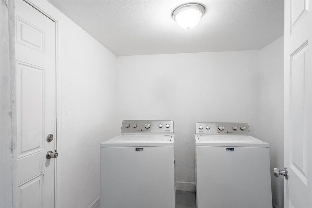 Image 9 of property listing at 4731 E Turner Avenue, Fresno, CA 93702