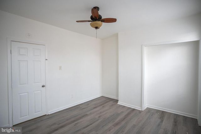 2000 S AVONDALE ST, Philadelphia, PA 19142