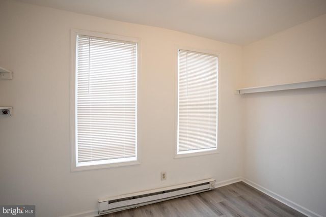 2000 S AVONDALE ST, Philadelphia, PA 19142