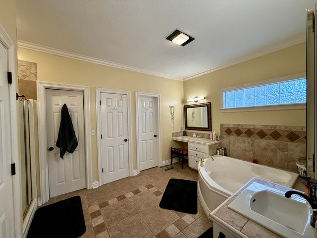 1281 Elks Lake Rd., Hattiesburg, MS 39401