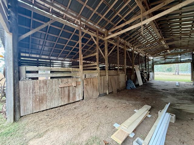 1281 Elks Lake Rd., Hattiesburg, MS 39401