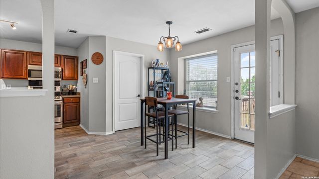 1015 TIGER PATH, San Antonio, TX 78251