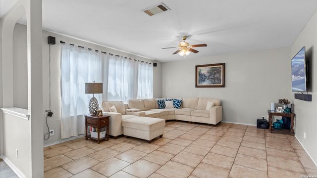 1015 TIGER PATH, San Antonio, TX 78251