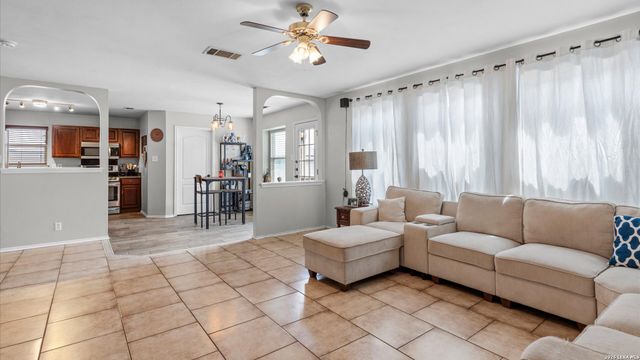 1015 TIGER PATH, San Antonio, TX 78251