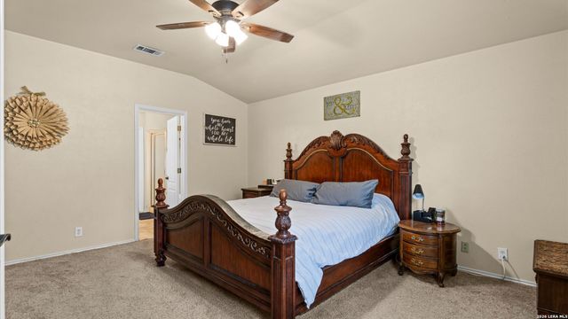 1015 TIGER PATH, San Antonio, TX 78251