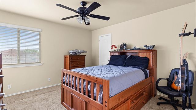 1015 TIGER PATH, San Antonio, TX 78251