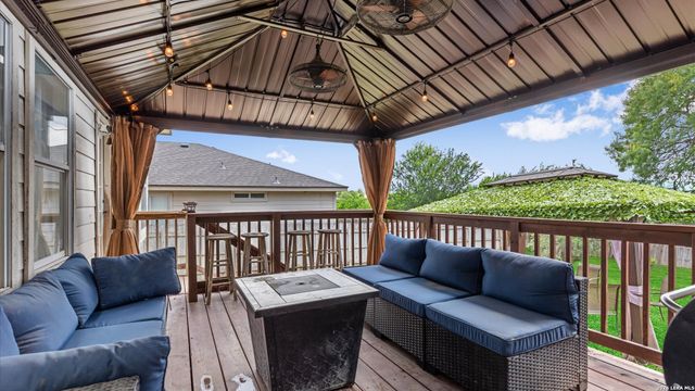 1015 TIGER PATH, San Antonio, TX 78251