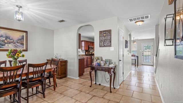 1015 TIGER PATH, San Antonio, TX 78251