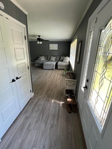 6740 Greenfield Drive, Paducah, KY 42003
