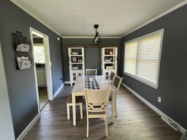 6740 Greenfield Drive, Paducah, KY 42003