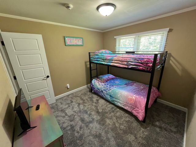 6740 Greenfield Drive, Paducah, KY 42003