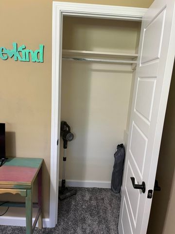 6740 Greenfield Drive, Paducah, KY 42003