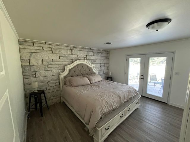 6740 Greenfield Drive, Paducah, KY 42003