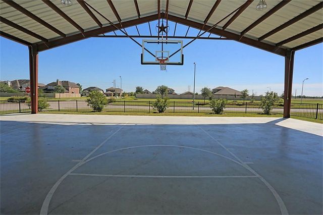 2710 Diamond Vista Lane, Rosharon, TX 77583