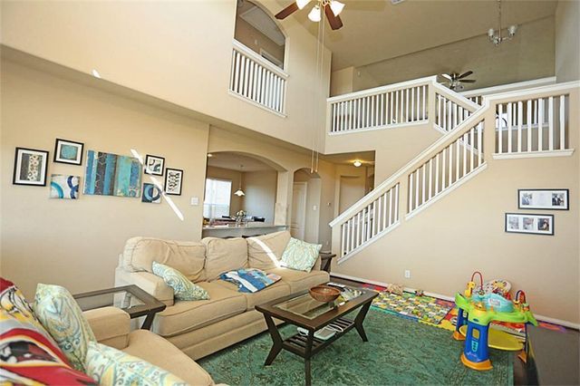 2710 Diamond Vista Lane, Rosharon, TX 77583