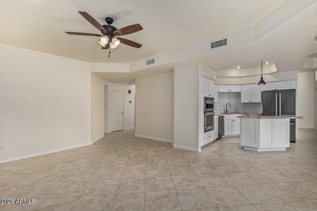 9414 S 51st Street, Phoenix, AZ 85044