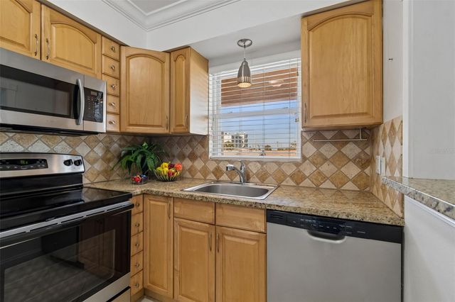 525 73RD AVE 5, St Pete Beach, FL 33706