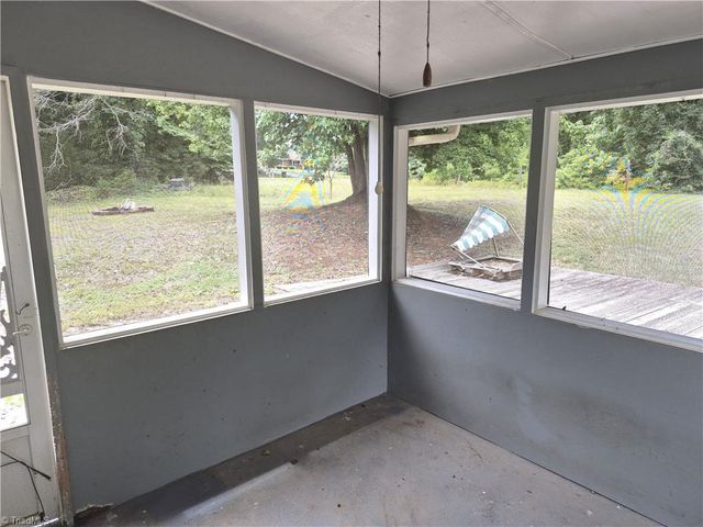 6230 Stanleyville Drive, Rural Hall, NC 27045