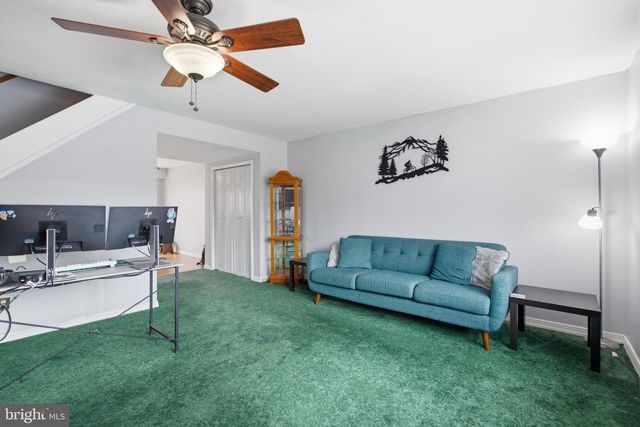3074 SECANE PL, Philadelphia, PA 19154