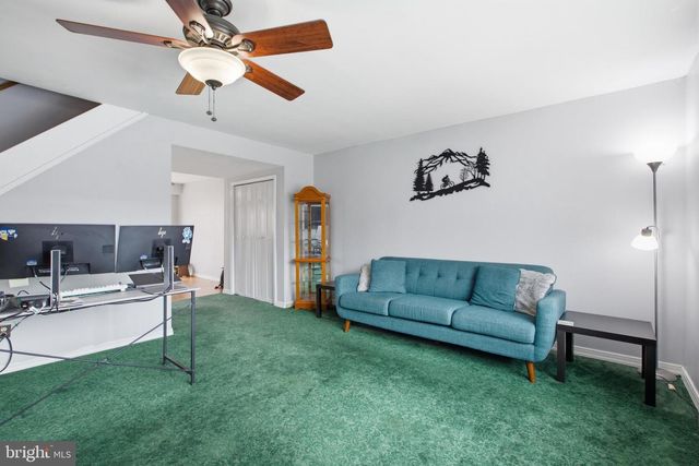 3074 SECANE PL, Philadelphia, PA 19154